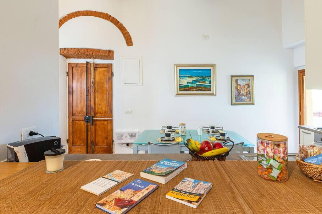 Dreaming Apartment In An Ancient Tower Floransa Dış mekan fotoğraf